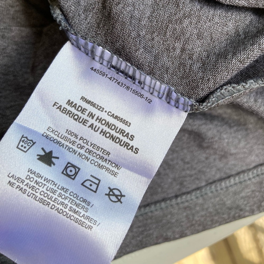 NBA Nets NY Basketball Heather Grey Long Sleeve Performance Nike Dry Anti Odor - Picture 10 of 11